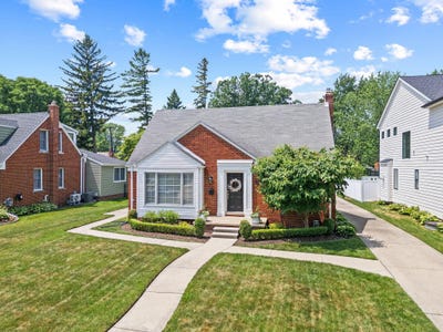 /international/us/2213-n-wilson-avenue-royal-oak-mi-110101031254/