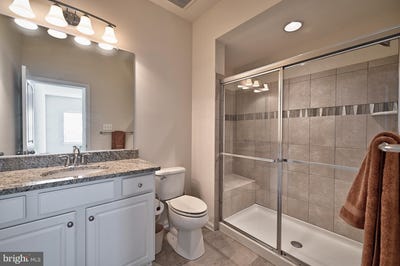 /international/us/2-nantasket-avenue-ocean-view-de-110099855183/