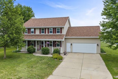 /international/us/174-chestnut-street-sauk-city-wi-110108817857/