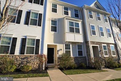 /international/us/6-manchester-drive-hatboro-pa-110108440556/
