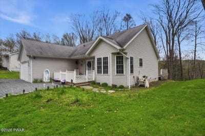 /international/us/118-smithview-drive-greentown-pa-110107667250/