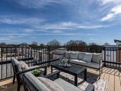 /international/us/1408-sawyer-road-raleigh-nc-110098466764/