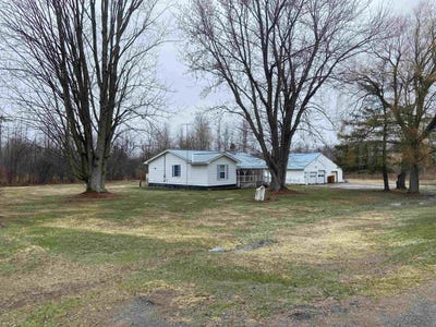 /international/us/125-delaney-ogdensburg-ny-110107264961/