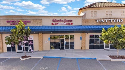 /international/us/10660-sierra-avenue-fontana-ca-110110351515/