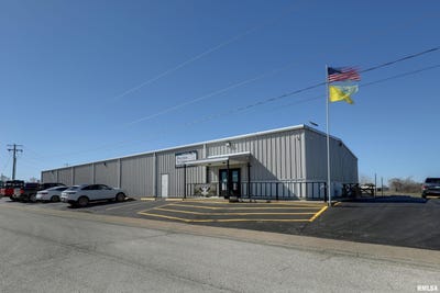 /international/us/1-industrial-drive-la-grange-mo-110107259769/