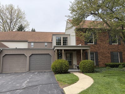 /international/us/318-dunham-place-commons-st-charles-il-110107878072/