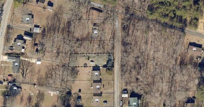 /international/us/600-north-street-eden-nc-110107460330/