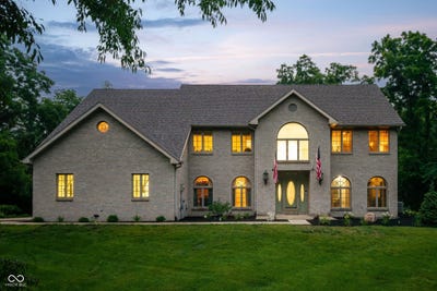 /international/us/2084-deer-run-drive-new-castle-in-110108817511/
