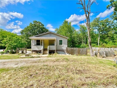 /international/us/660-664-w-whillock-st-unit-660-664-fayetteville-ar-110100587132/