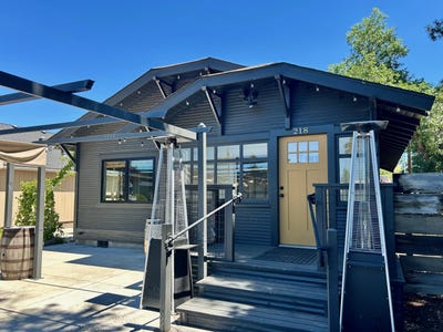 /international/us/218-sw-4th-street-redmond-or-110098853260/