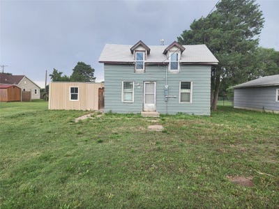 /international/us/116-s-poplar-street-ks-110107686882/