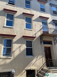 /international/us/27-n-2nd-easton-pa-110108335096/