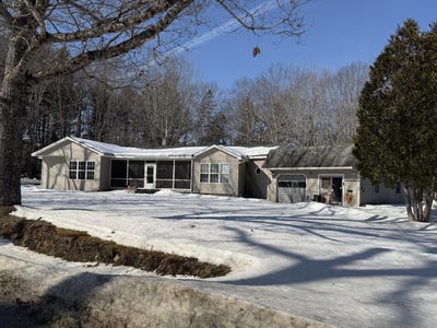 /international/us/189-phinney-farm-road-lincoln-me-110106187570/