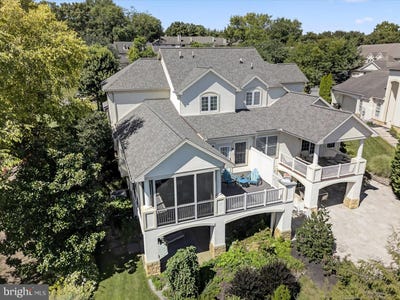 /international/us/122-creekgate-court-millersville-pa-110107930594/