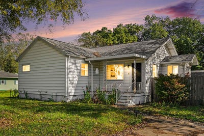 /international/us/52424-scott-street-south-bend-in-110120773021/