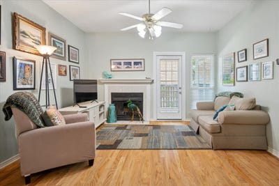 /international/us/1601-marsh-lane-carrollton-tx-110106472405/