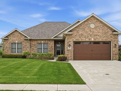 /international/us/1934-parkside-drive-sycamore-il-110108886120/