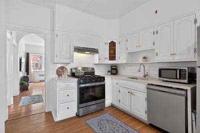 /international/us/388-cator-ave-jersey-city-nj-110108379233/