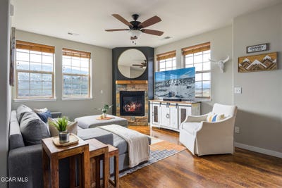 /international/us/164-village-road-unit-h-207-granby-co-110100456073/
