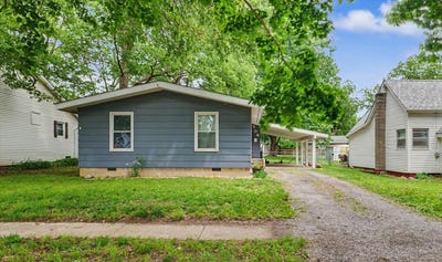 /international/us/704-e-lincoln-street-monticello-il-110108353513/