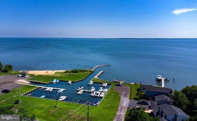 /international/us/813-petinot-place-stevensville-md-110099176011/