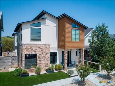 /international/us/1136-hauptstrasse-new-braunfels-tx-110107440298/