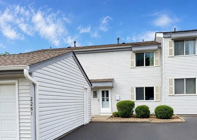 /international/us/2281-pond-avenue-maplewood-mn-110110295167/