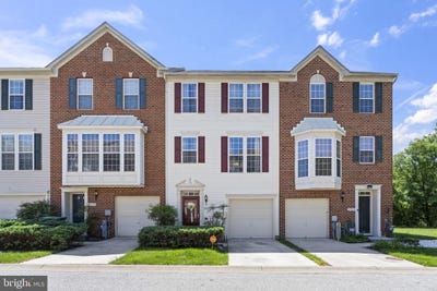 /international/us/9457-birdhouse-circle-columbia-md-110107894045/