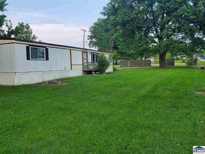 /international/us/128-s-kentucky-street-jasonville-in-110109198126/