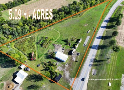 /international/us/903-s-court-st-grayville-il-110120485926/