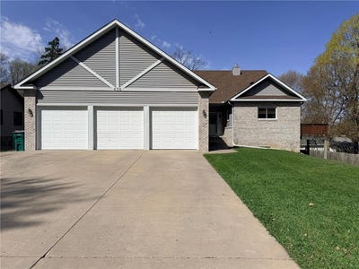 /international/us/676-12th-avenue-nw-new-brighton-mn-110107729992/