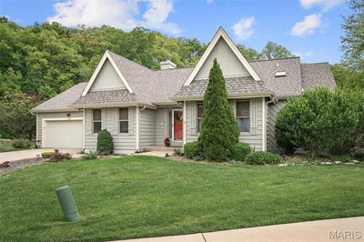 /international/us/108-antoinette-terrace-lake-st-louis-mo-110099325965/?lang=en