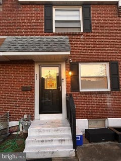 /international/us/777-bennington-road-folcroft-pa-110105096317/