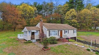 /international/us/35-nashua-road-pelham-nh-110108018712/