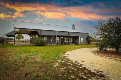 /international/us/1138-creekside-lane-weimar-tx-110104904628/