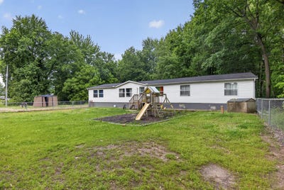 /international/us/4503-106th-avenue-allegan-mi-110108747488/