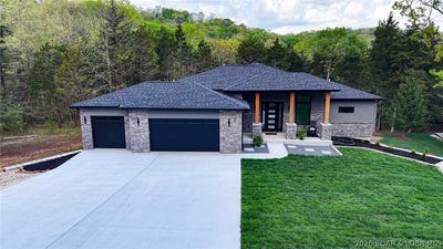 /international/us/106-w-crossfox-trail-camdenton-mo-110107483475/