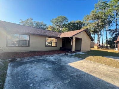 /international/us/8347-sw-101st-place-road-ocala-fl-110107317029/