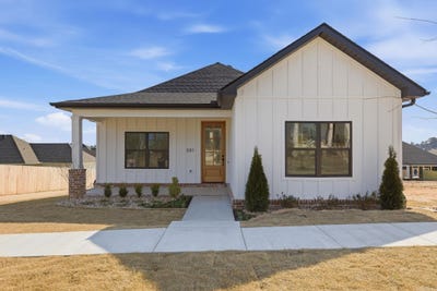 /international/us/501-court-street-bryant-ar-110110190143/