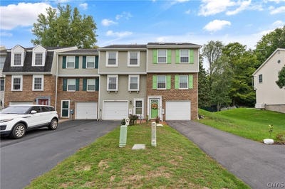 /international/us/4391-heritage-drive-liverpool-ny-110120532440/