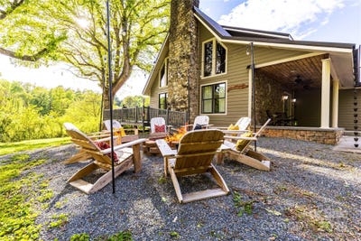/international/us/540-toot-hollow-road-bryson-city-nc-110109550882/