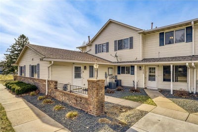 /international/us/3985-parkridge-drive-white-bear-twp-mn-110106733090/