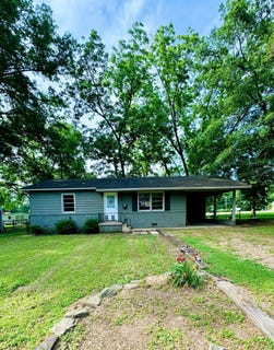 /international/us/110-nw-9-th-st-fayette-al-110099798926/