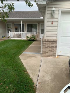/international/us/1100-meadow-view-sioux-city-ia-110109913324/