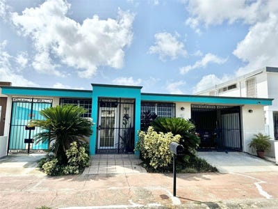 /international/us/paseo-magdalena-st-urb-levittown-lakes-toa-baja-pr-110105068955/