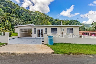 /international/us/g-playita-sector-yabucoa-pr-110107454424/