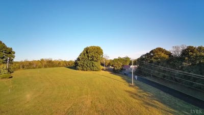 /international/us/3-moneta-road-moneta-va-110120684100/