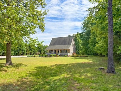 /international/us/45-galliontown-road-victoria-va-110107764259/