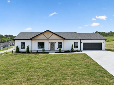 /international/us/111-catherine-street-brush-creek-tn-110119790290/