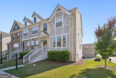 /international/us/5534-radford-loop-fairburn-ga-110100447135/